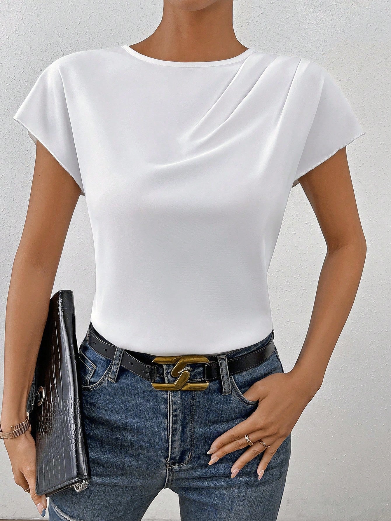 Essnce Solid Batwing Sleeve Blouse