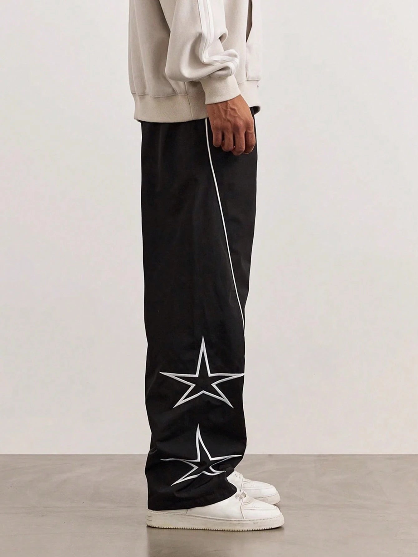 Loose-Fit Star Graphic Street Pants for Men